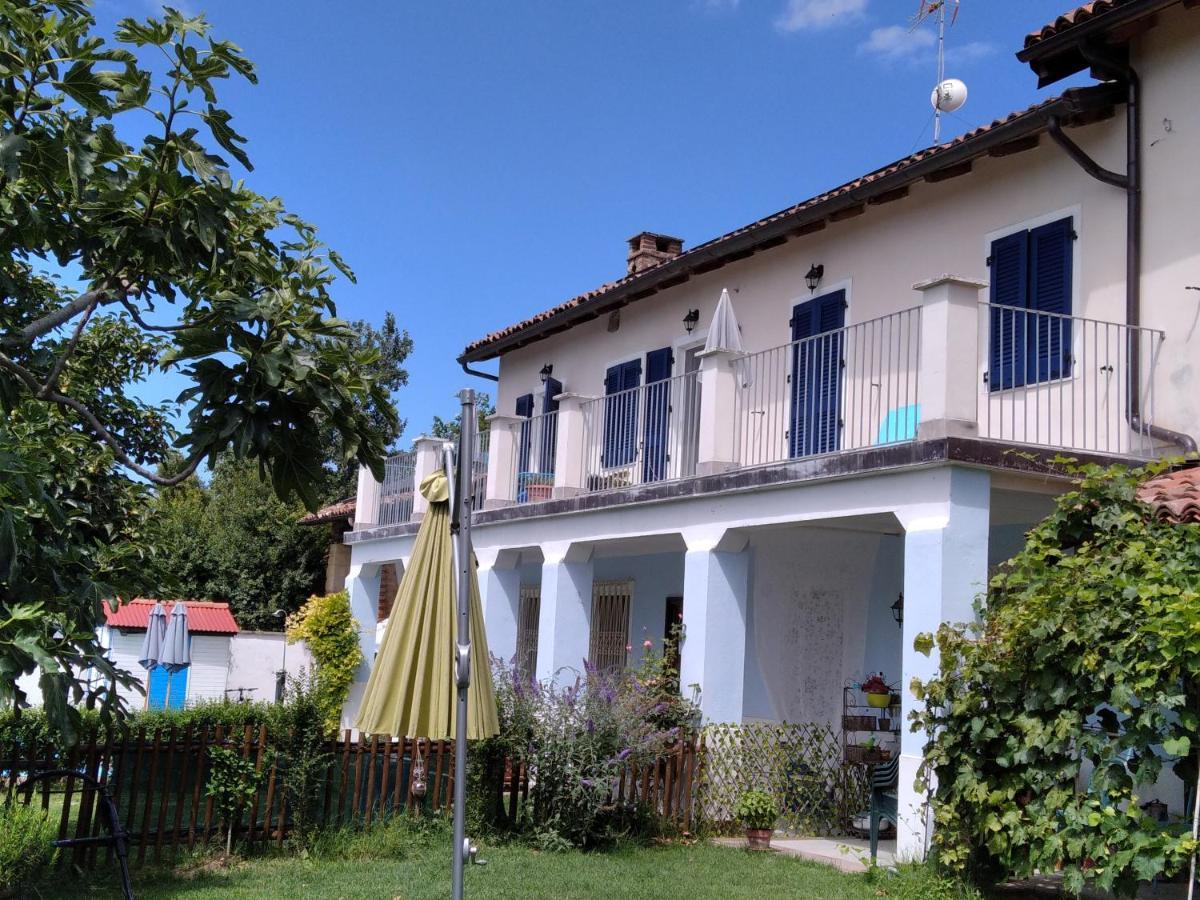 Calliano La Casa Bluヴィラ エクステリア 写真