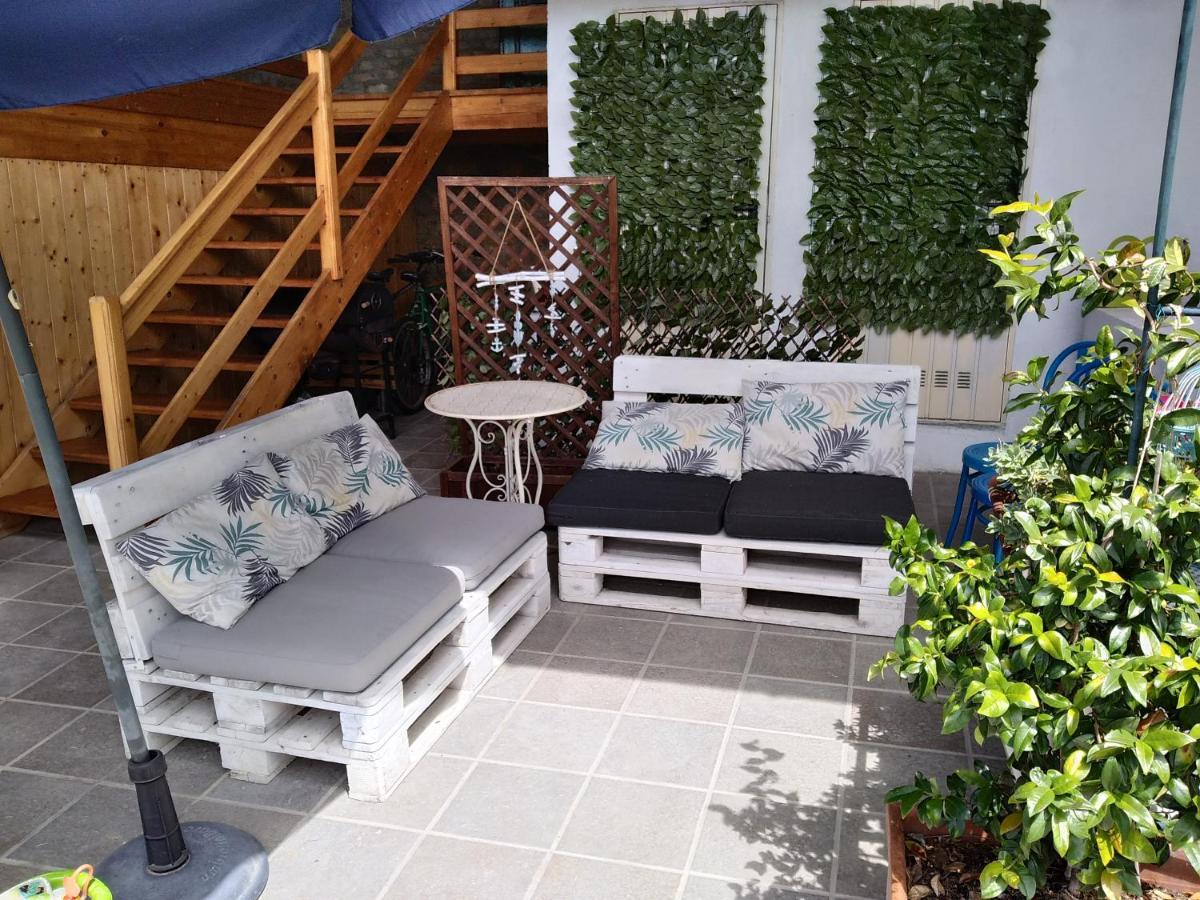 Calliano La Casa Bluヴィラ エクステリア 写真